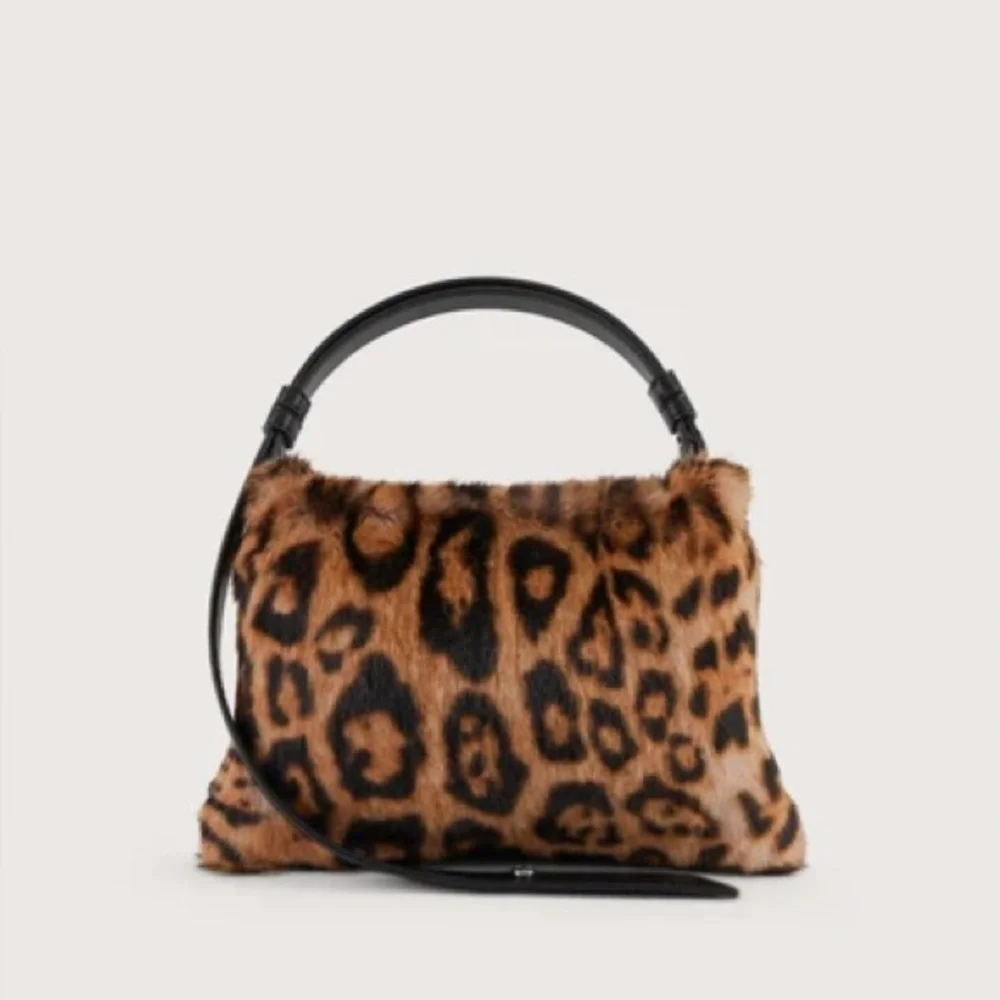 SIMONMILLER Mini Puffin in Cheetah Scramble - Picture 2 of 3